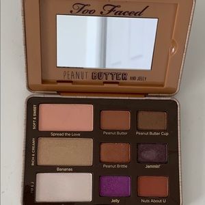 Too Faced Peanut Butter and Jelly Palette